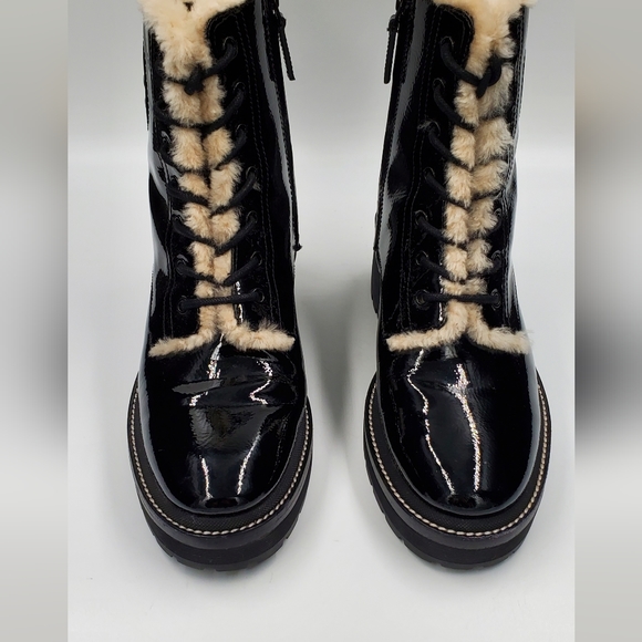 Tory Burch - Picture 2 of 8